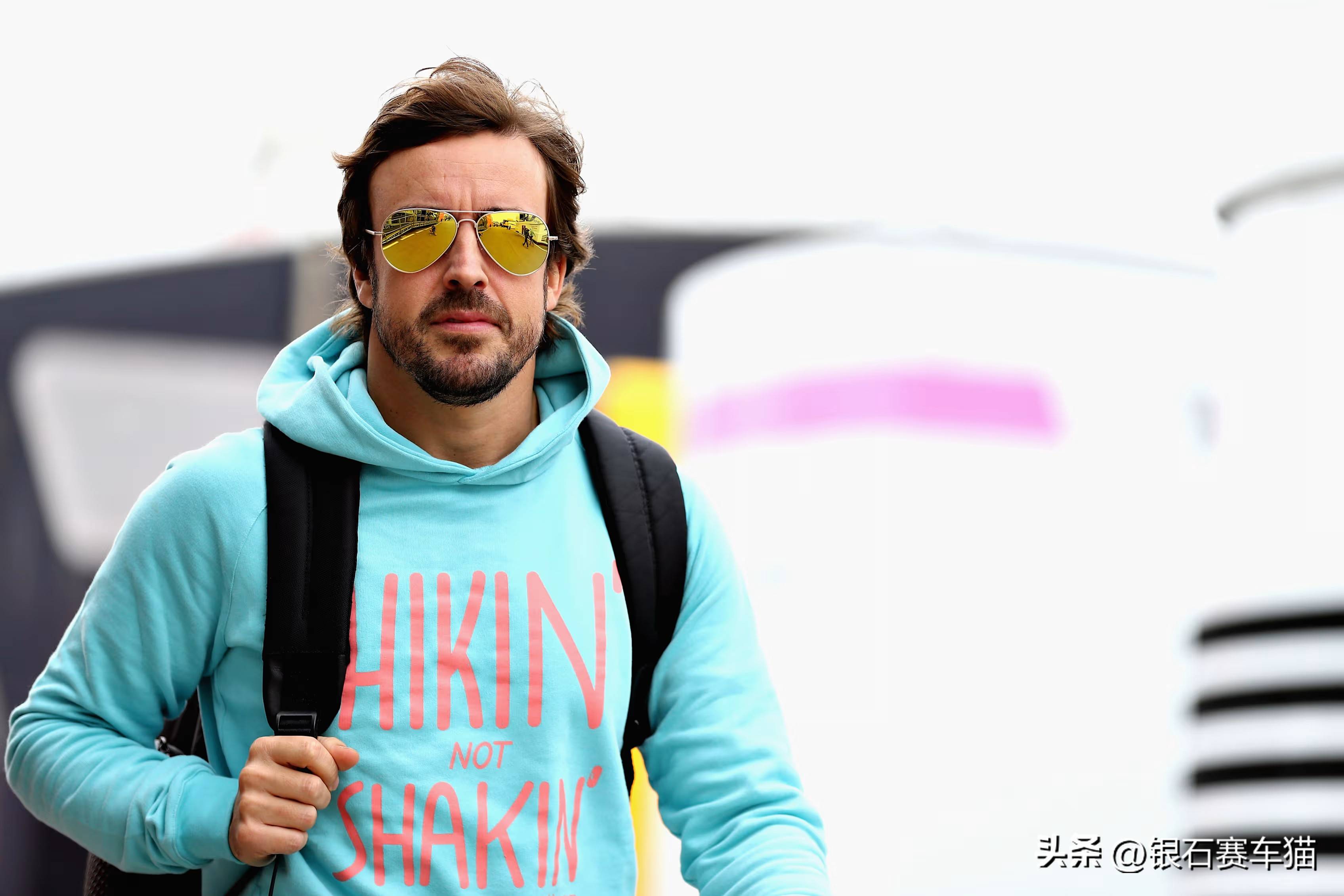 ayx世界杯2026-雷诺车队横扫索伯车队，阿隆索惊艳四座